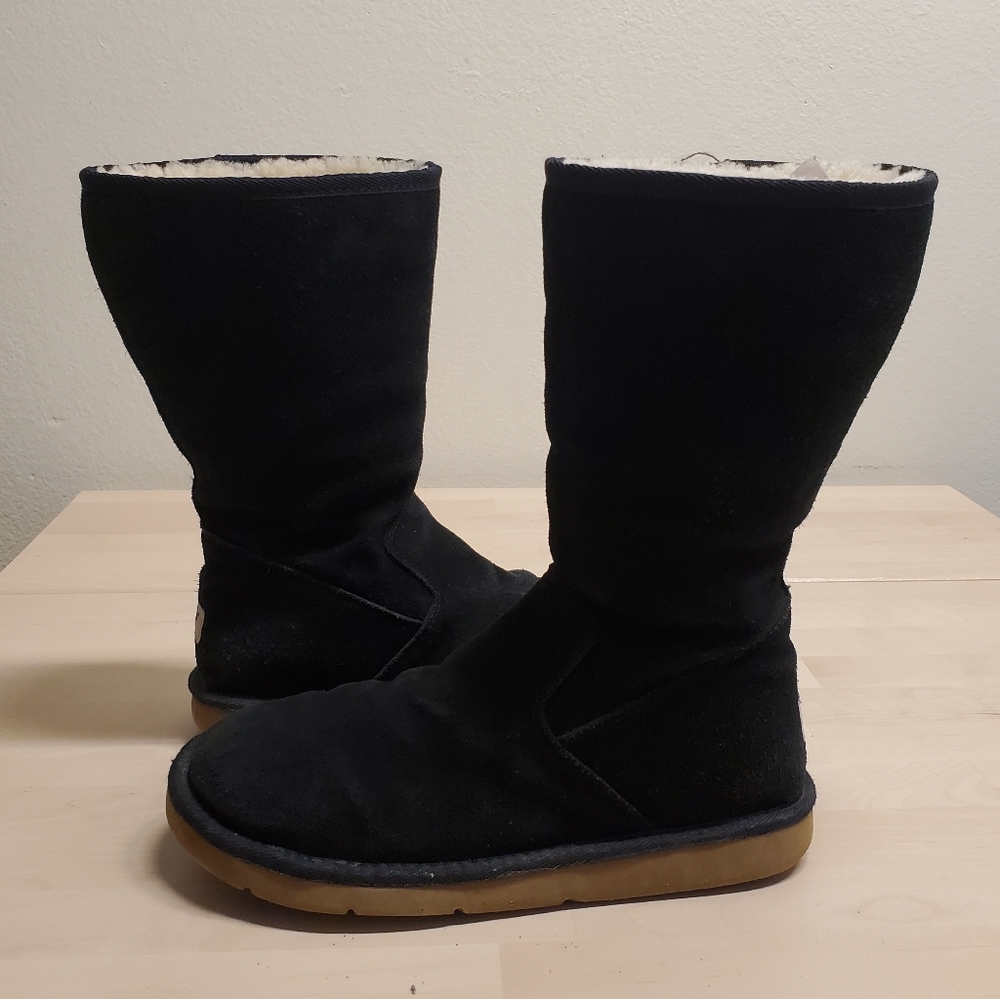 Black UGG Boots!